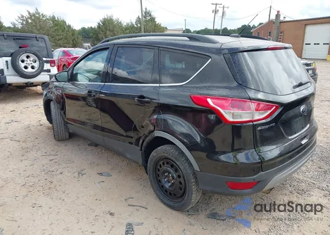 2014 Ford Escape Se z USA, uszkodzony, nr VIN 1FMCU9G9XEUB83025